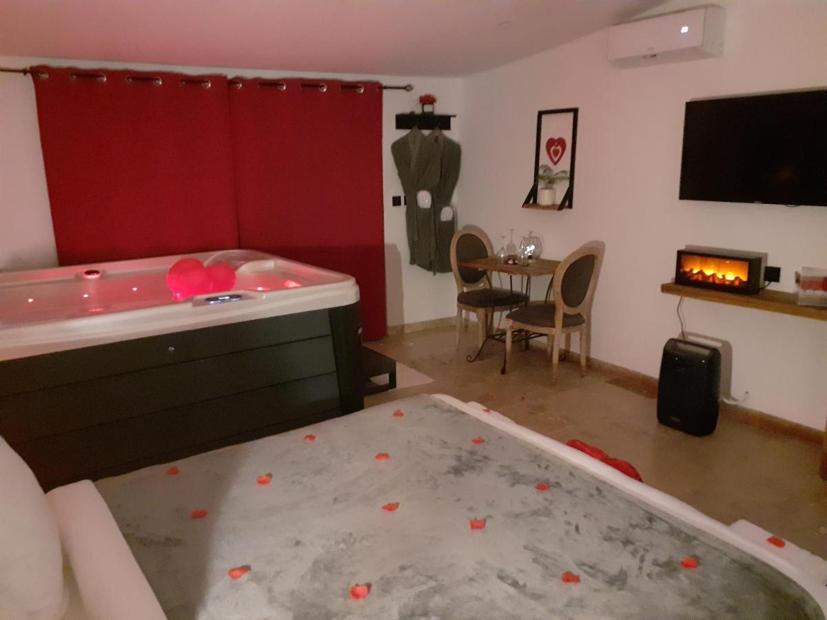 La Chambre Des Songes Saze  Kültér fotó