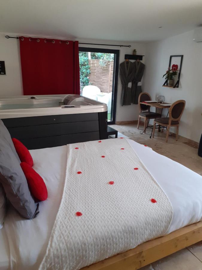 La Chambre Des Songes Saze  Kültér fotó