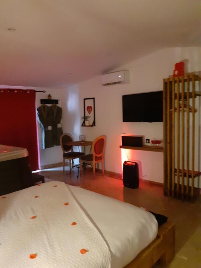 La Chambre Des Songes Saze  Kültér fotó